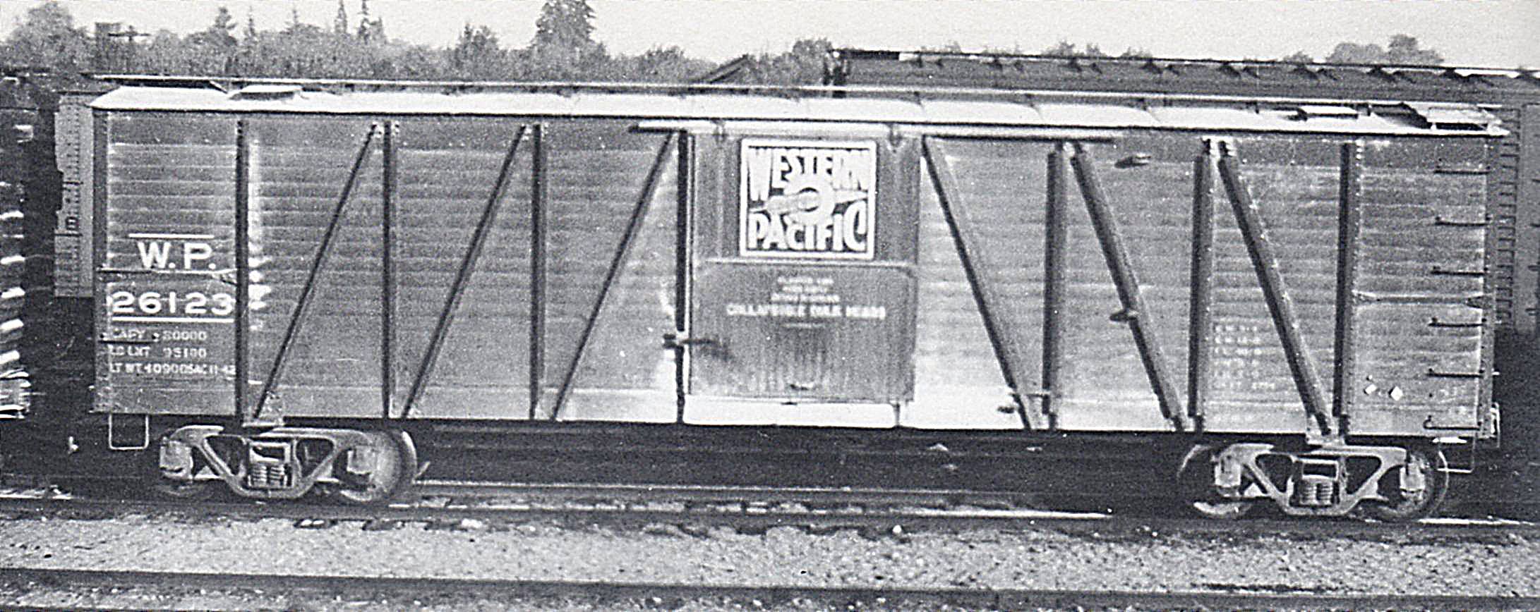 Western Pacific 40’ Pullman Outside Braced Boxcar, AB brakes, Plaster loading w/decals - Image 2